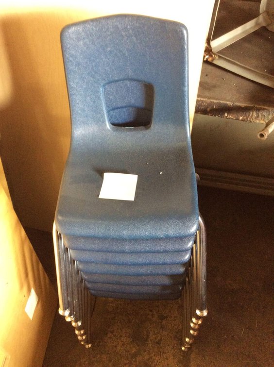 (CF17) (7) BLUE PRE SCHOOL CHAIRS