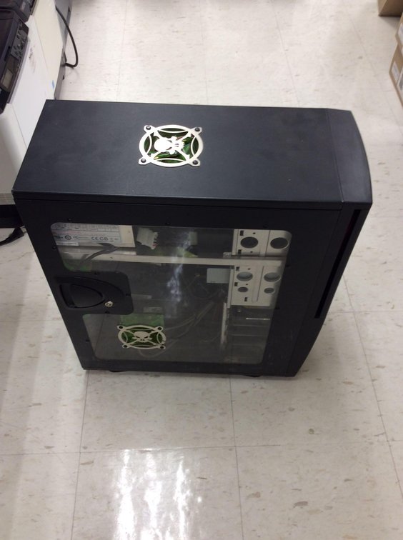 CUSTOM TOWER, OLD TECH FROM WINDOWS XP, NO UPGRADABILITY