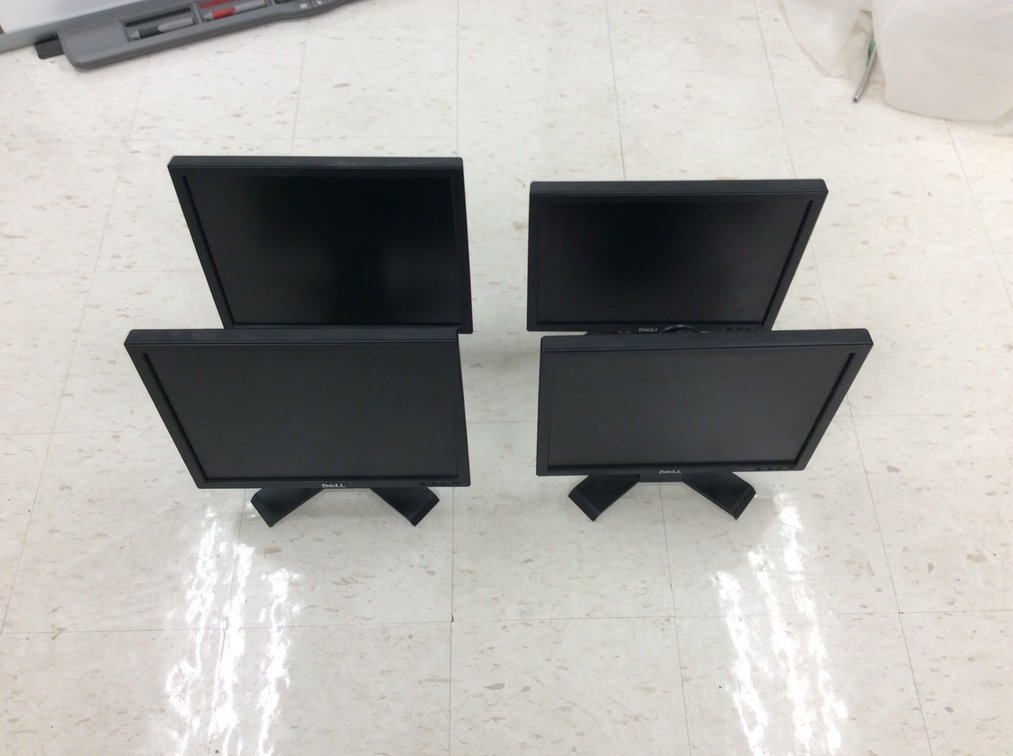 (4) DELL 4:3 MONITORS W/POWER CORDS & VGA CORDS