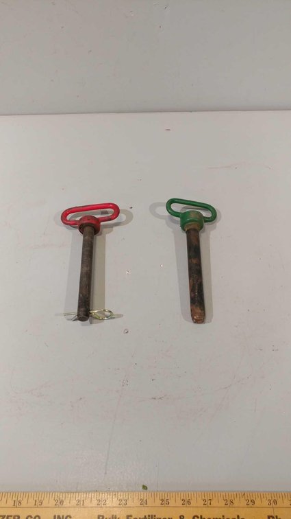 (I-449) (2) HITCH PINS