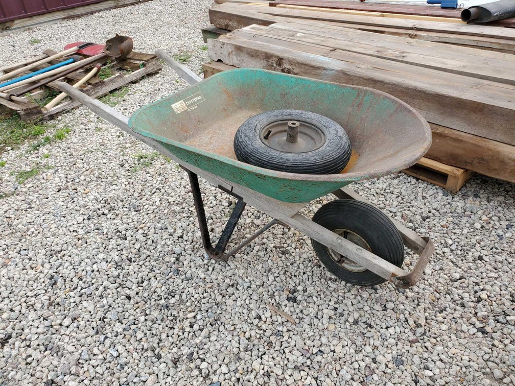 (I-220) WHEELBARROW 