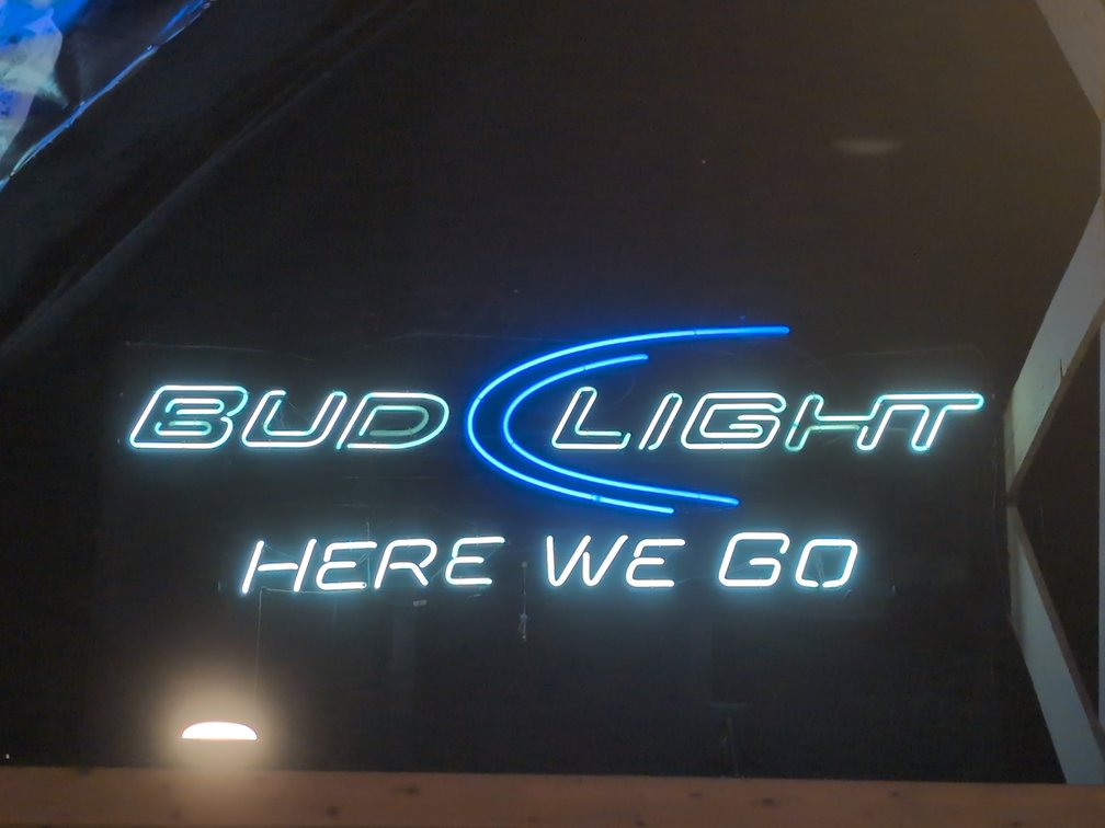 BUD LIGHT NEON