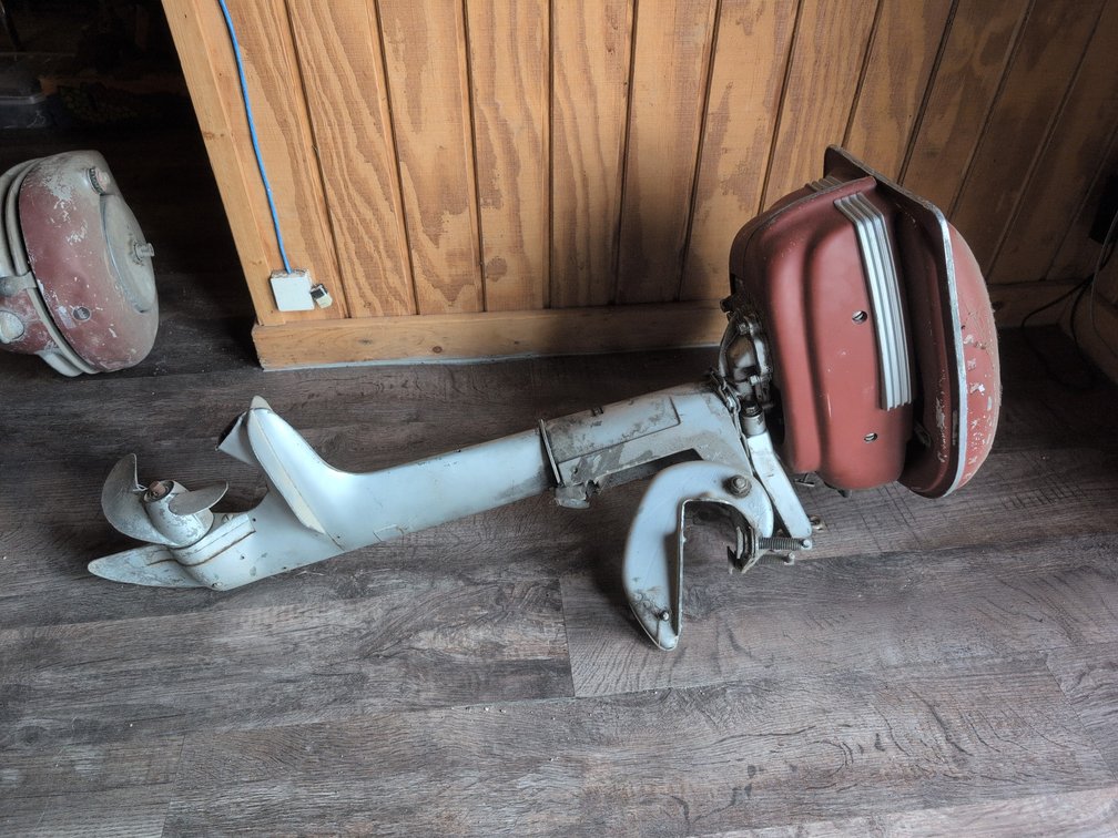 VINTAGE SEA KING OUTBOARD