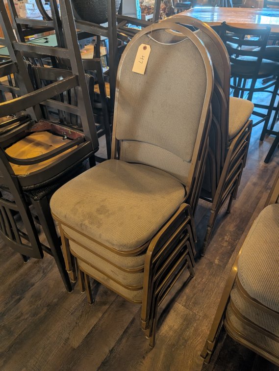 [4] PADDED CHAIRS