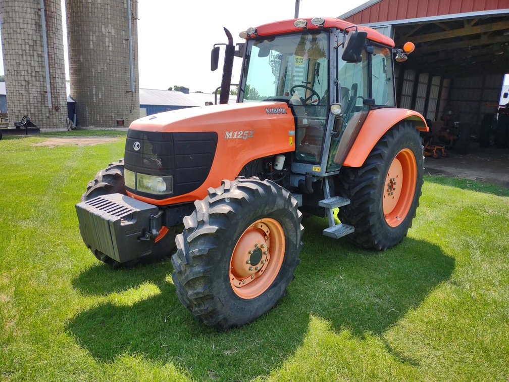 KUBOTA M125X