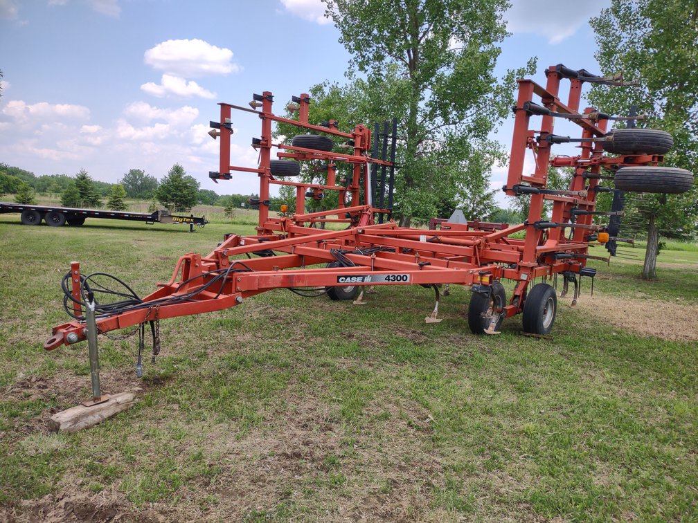 CASE IH 4300