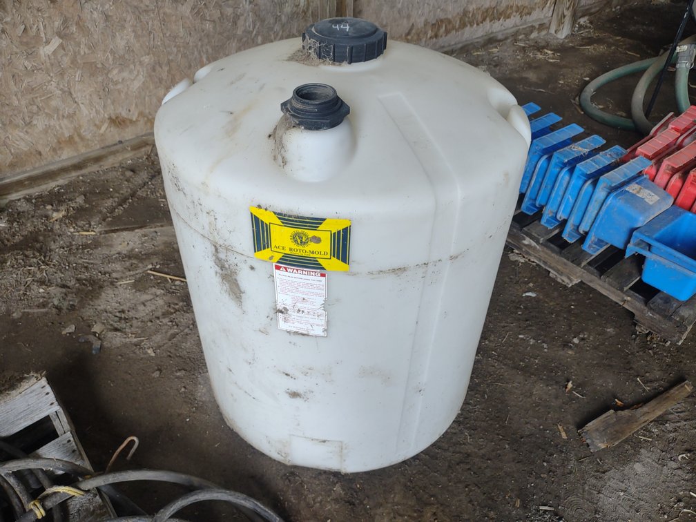 POLY TANK