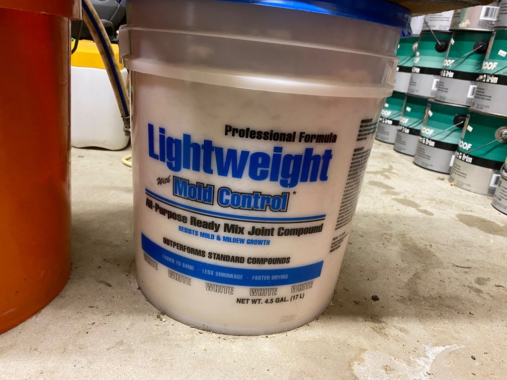 MOLD COMPOUND