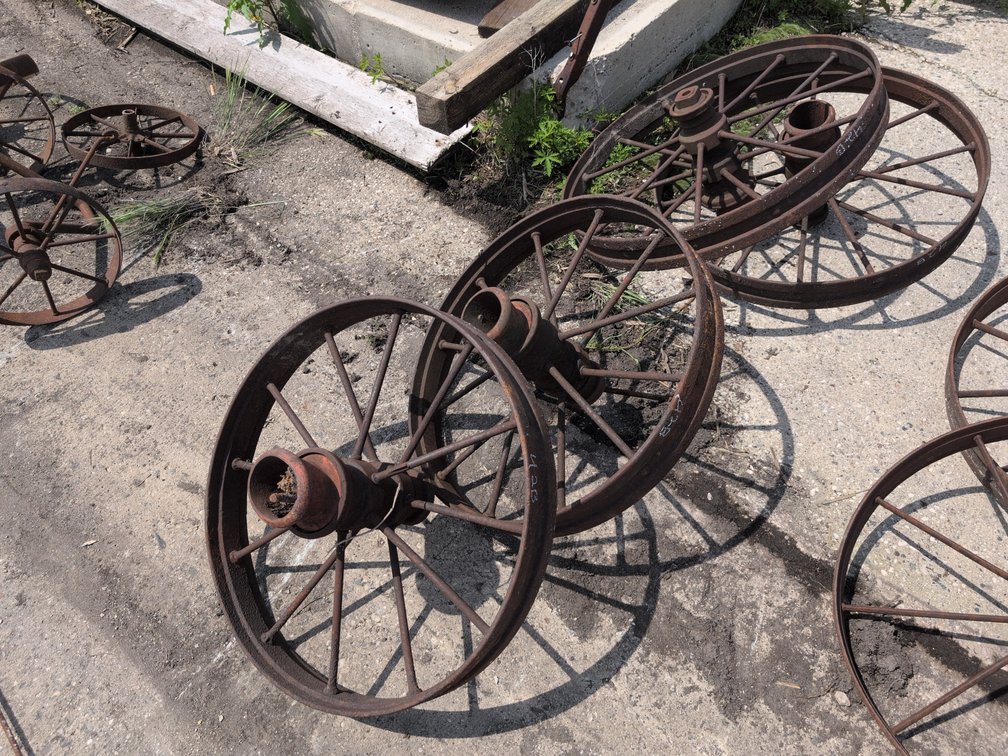 WAGON WHEELS