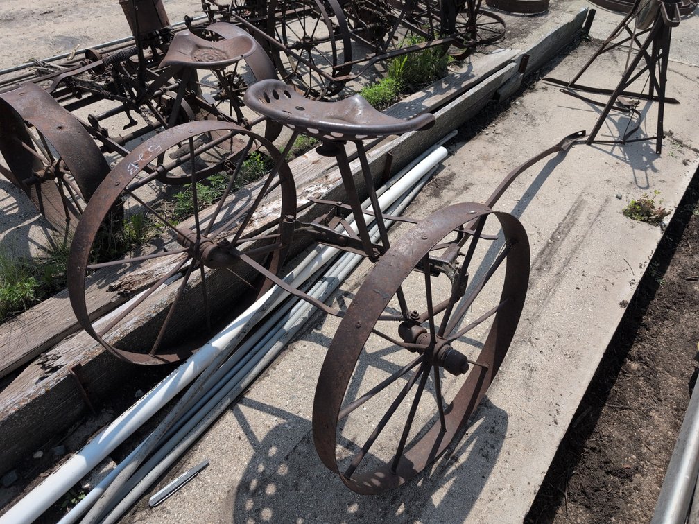 CART WITH SEAT