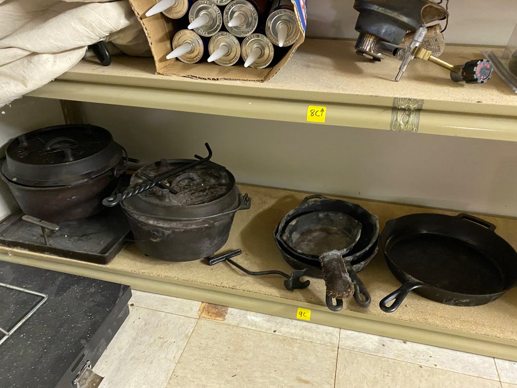 CAST IRON POTS