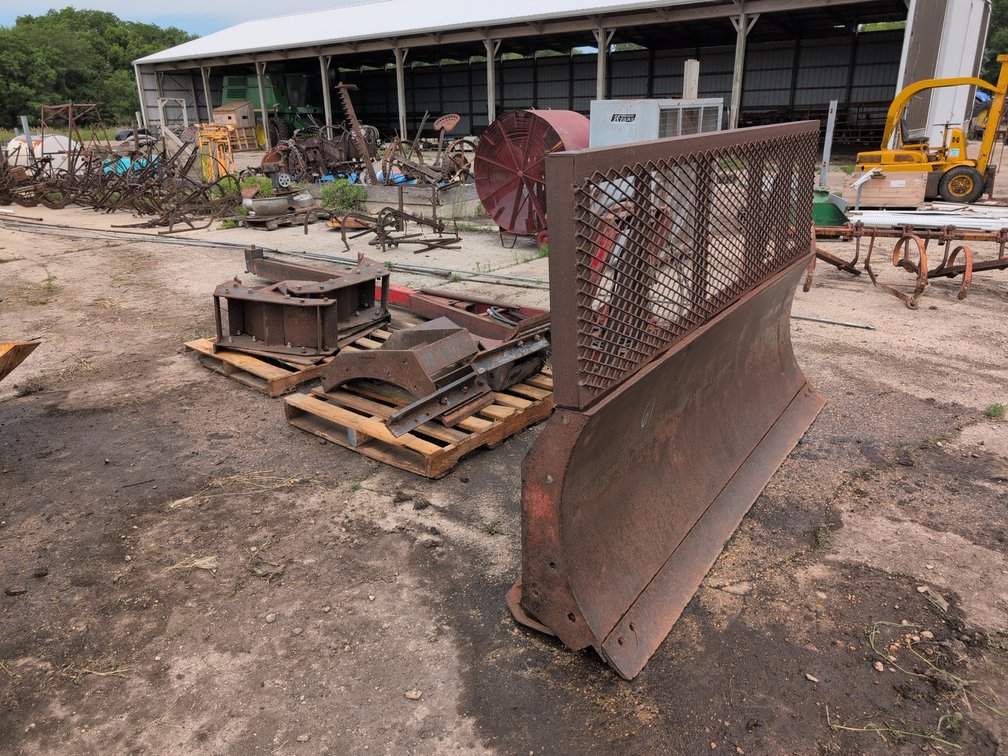 PUSH BLADE ON FORD