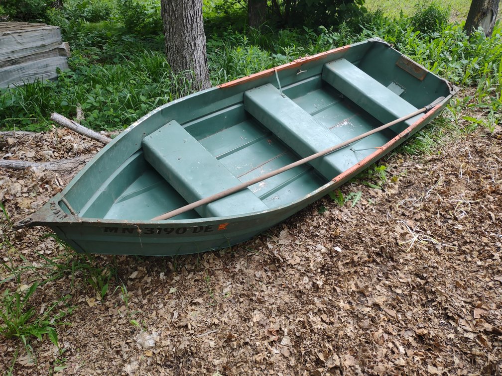 VIKING 12' FLAT BOTTOM JON BOAT