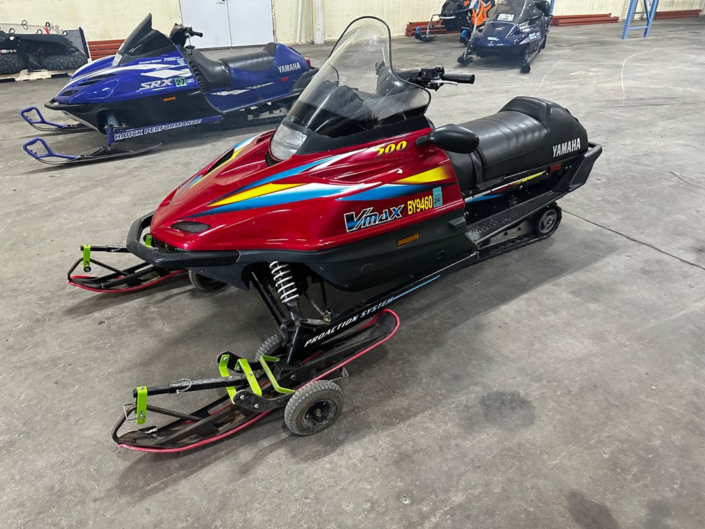 1999 YAMAHA VMAX 500 