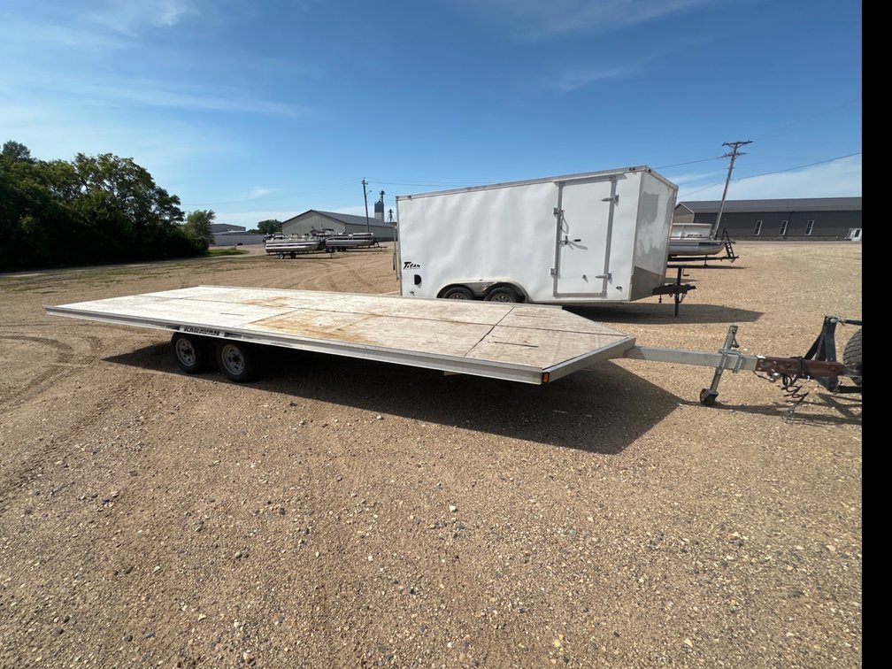 2012 KARAVAN 4 PLACE ALUMINUM SNOWMOBILE TRIALER