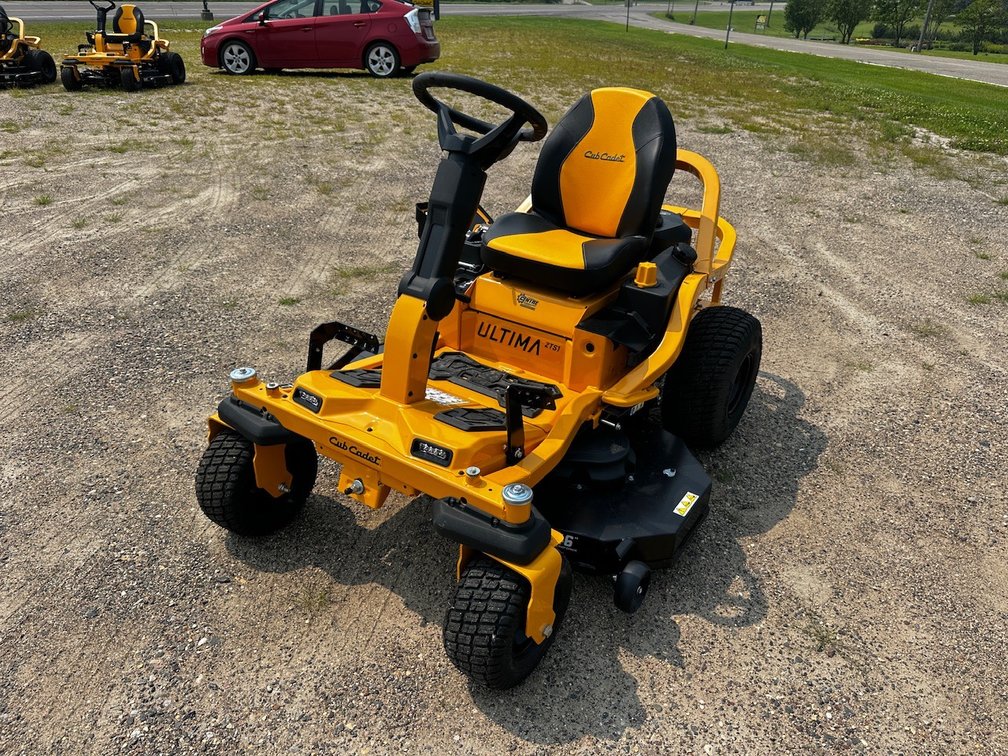 NEW 2023 CUB CADET ZTS1 46 ZERO-TURN MOWER