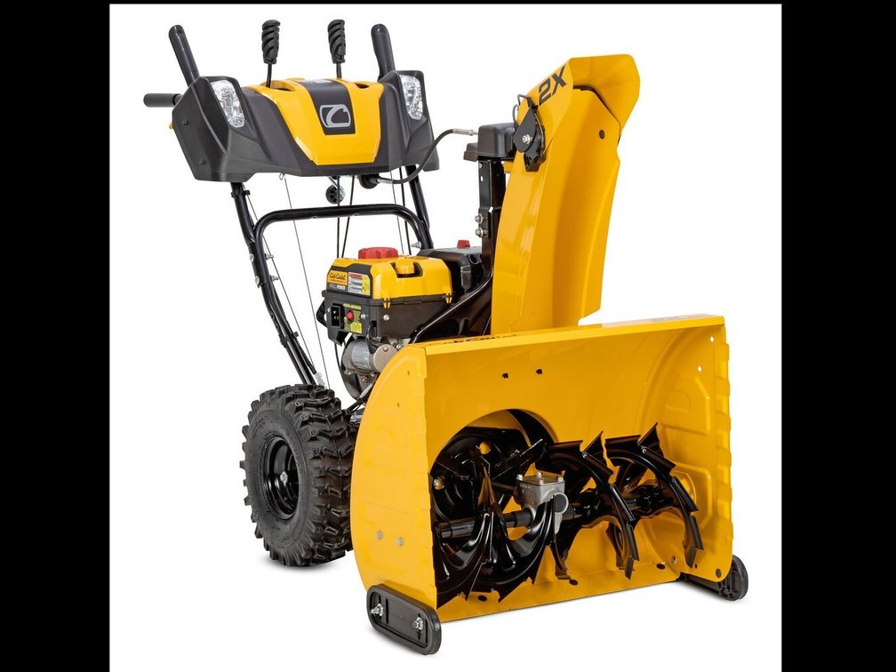NEW IN BOX CUB CADET 2X 26" INTELLIPOWER® TWO-STAGE SNOW BLOWER 