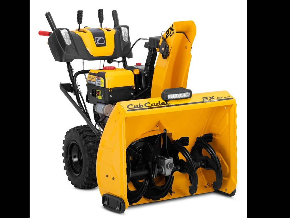NEW IN BOX CUB CADET 2X 30" MAX™ INTELLIPOWER® TWO-STAGE SNOW BLOWER 