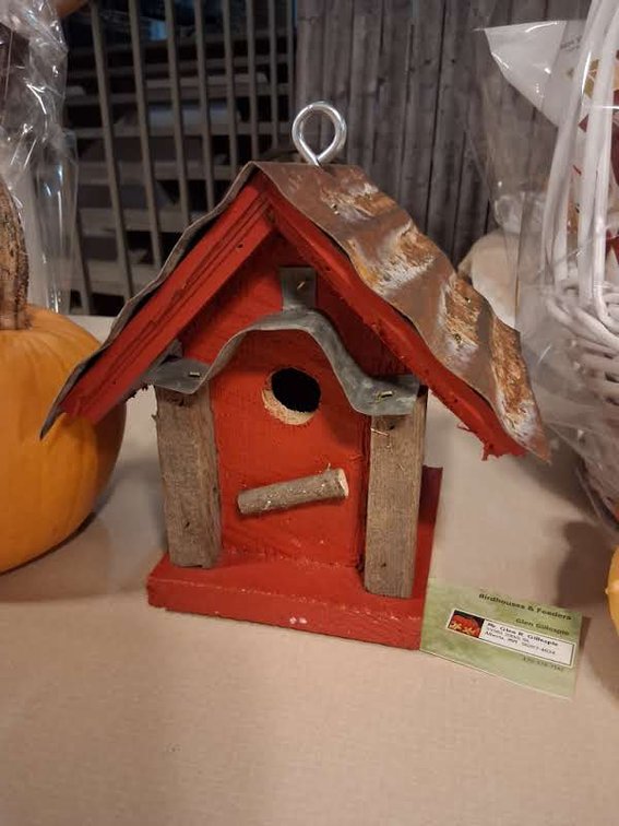 BIRD HOUSE.