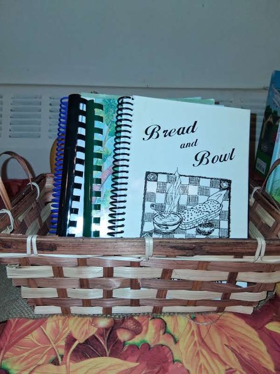 5 COOKBOOKS.