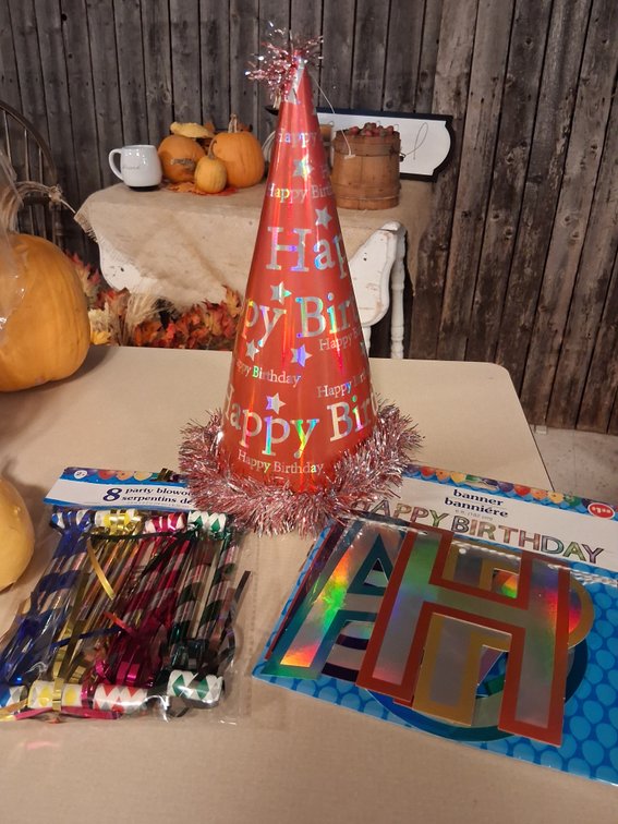 10" DAIRY QUEEN ICE CREAM CAKE & BOWLING PARTY