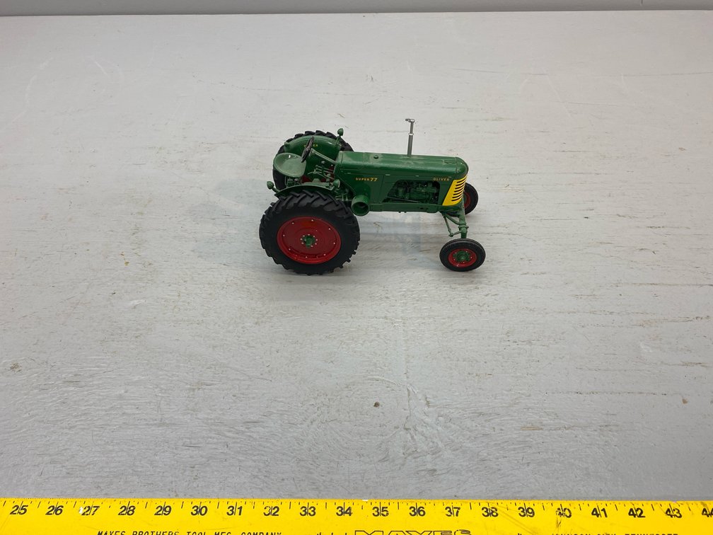 TOY TRACTOR
