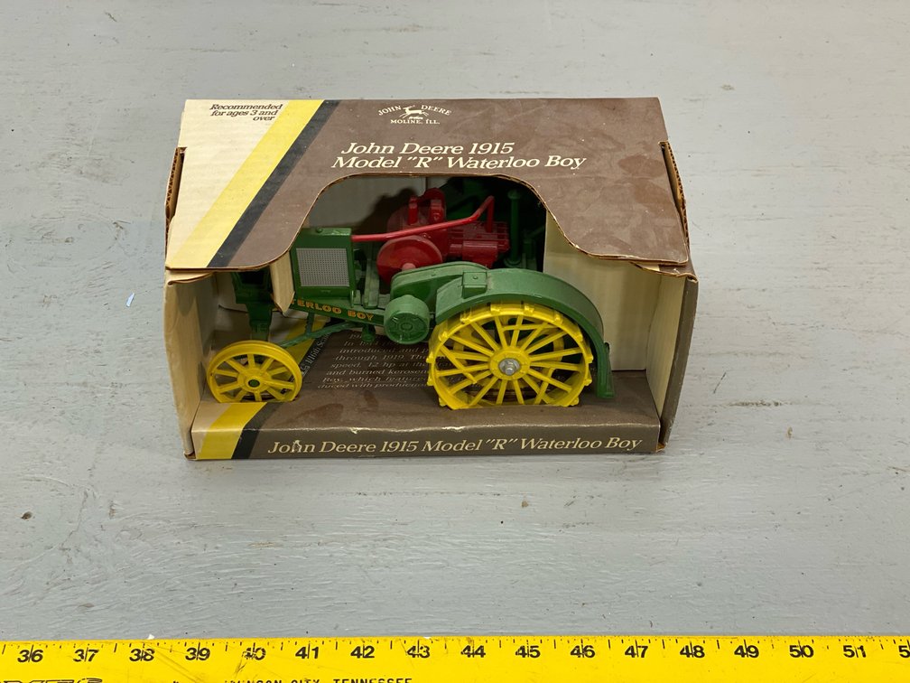 TOY TRACTOR