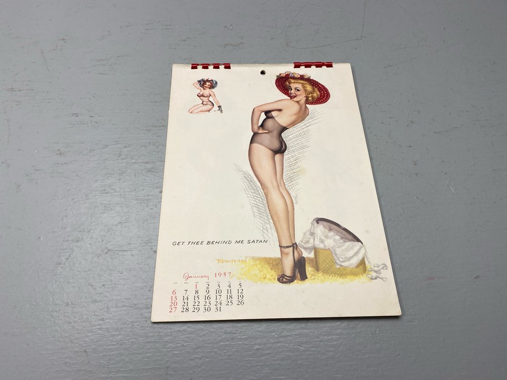PIN UP CALENDAR