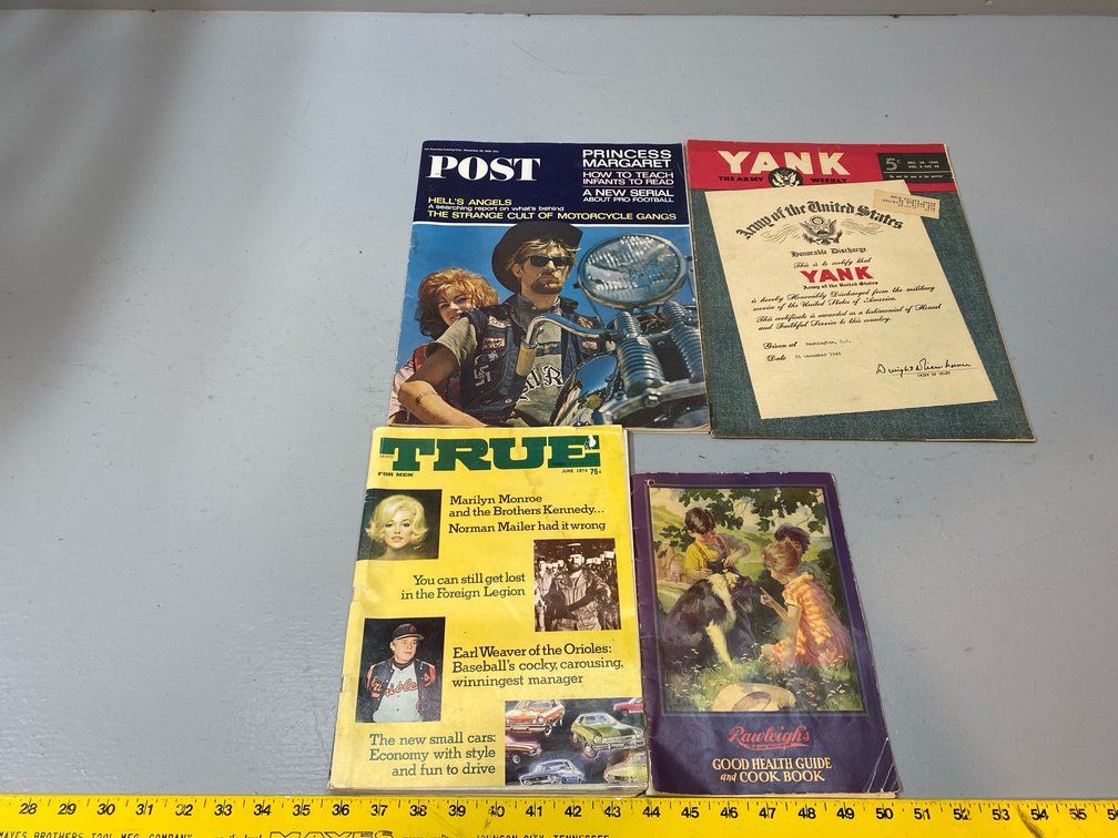 MAGAZINES