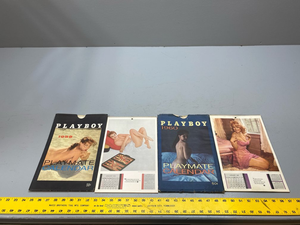 PIN UP CALENDARS