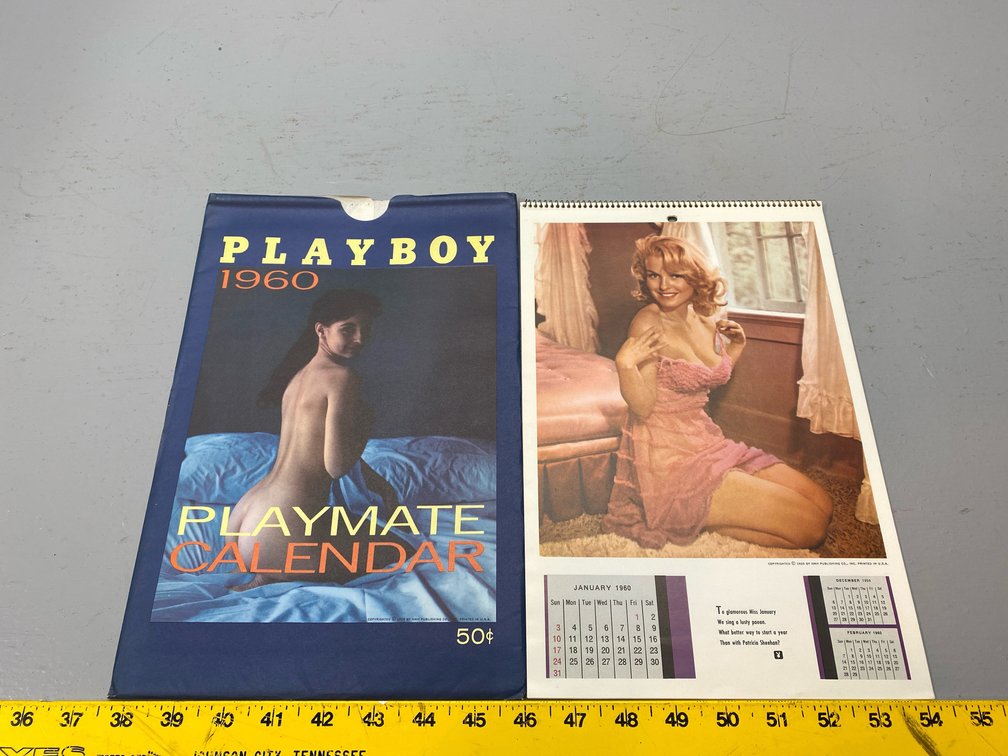 PIN UP CALENDAR