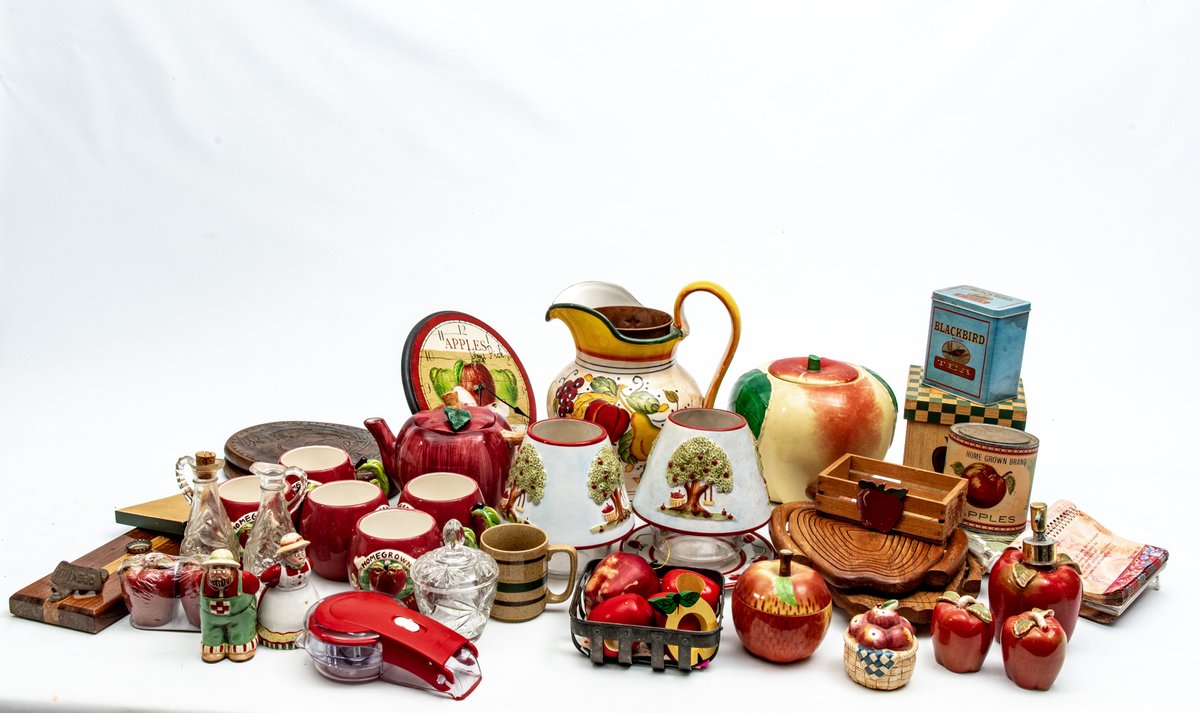 Large Delightful Apple Decor Lot! #1