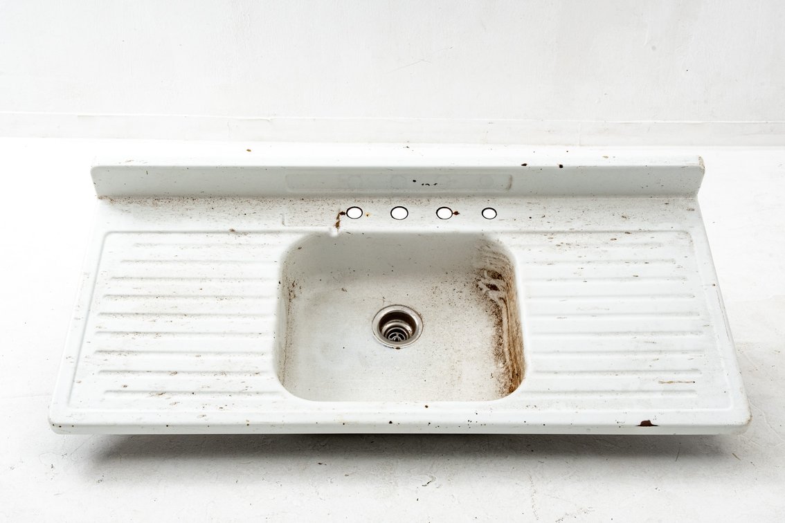 White Farmhouse Style Drop-In Sink