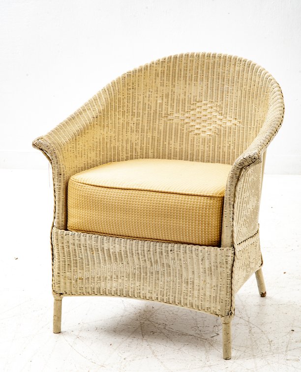 Single Woven Wicker Parlor Chair