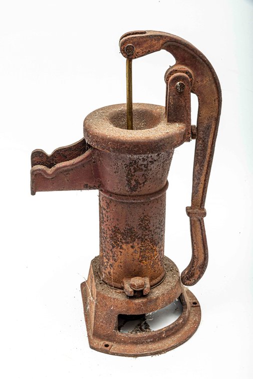 Vintage Barn Red Hand Crank Well Pump