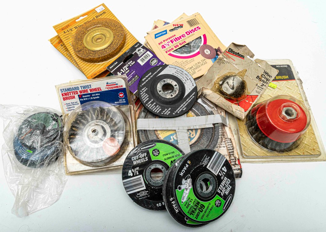 Wire Wheels, Cut Off Discs, Sanding Discs Unused