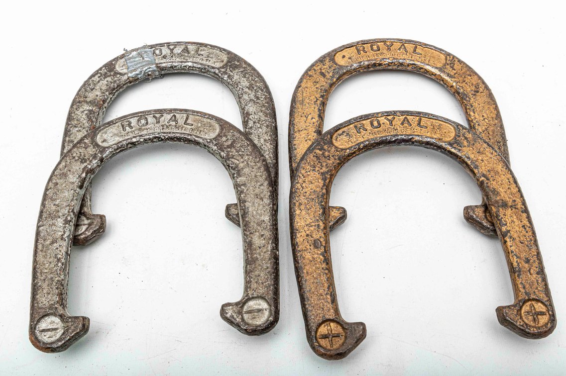 4 St. Pierre Royal Horseshoes