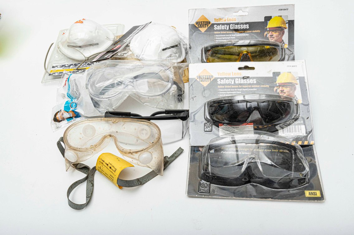 Dust Masks, Safety Glass NIP