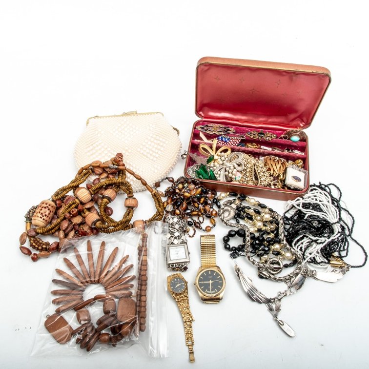 John Wind Purse, Costume Jewelry & Watches