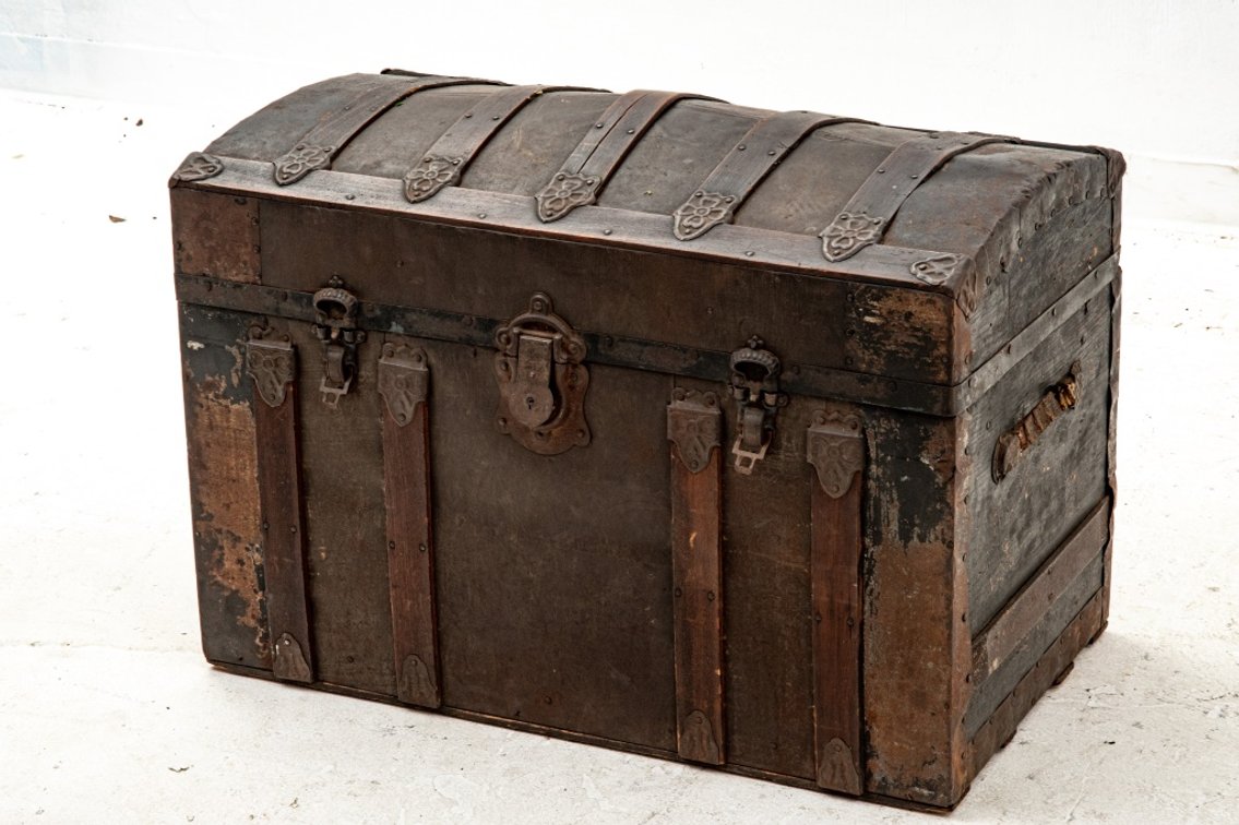 Decorative Trunk Chest