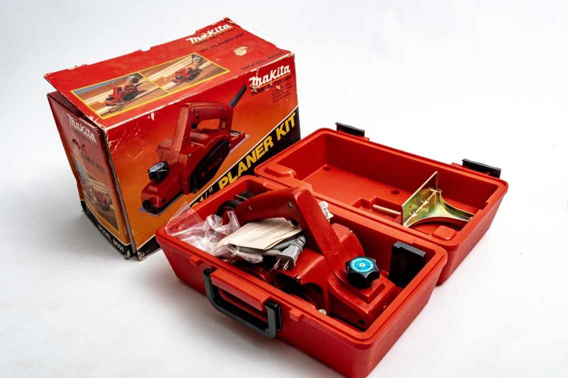 Makita 3.25" Planer Kit- IOB- Model- M101