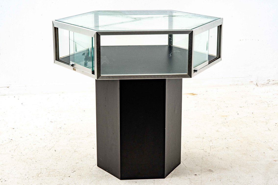 Hexagonal Free Standing Jewelry Display Case