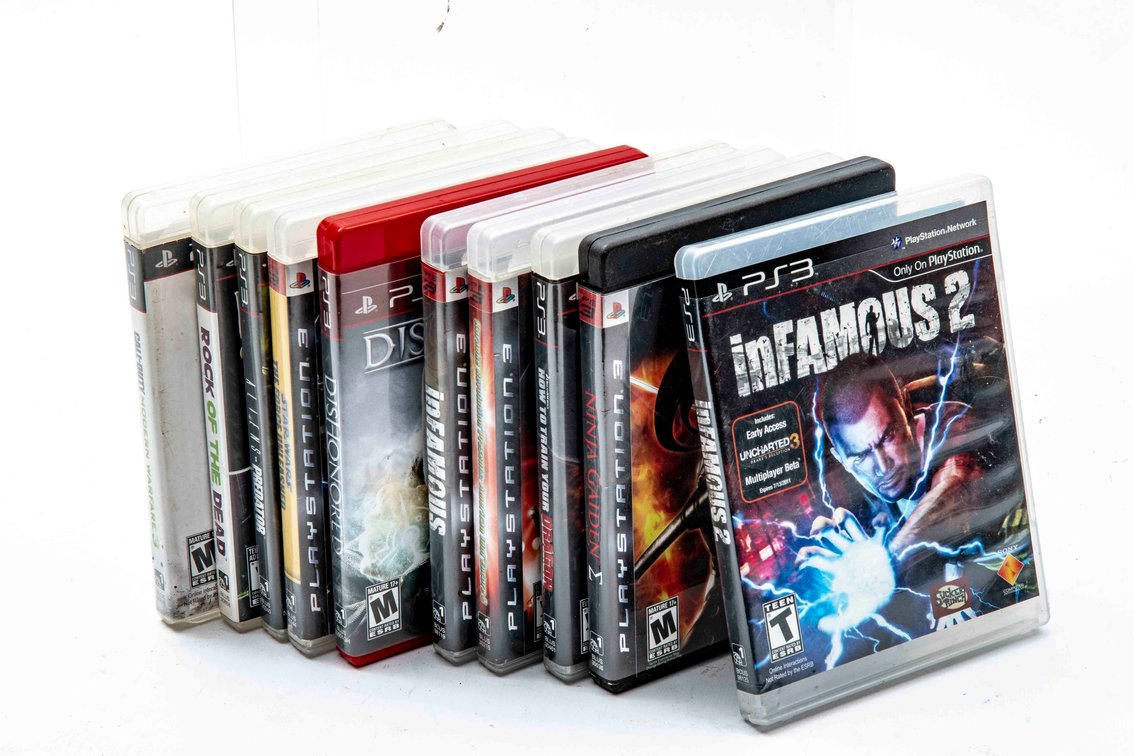 Ten PS3 Games in Cases