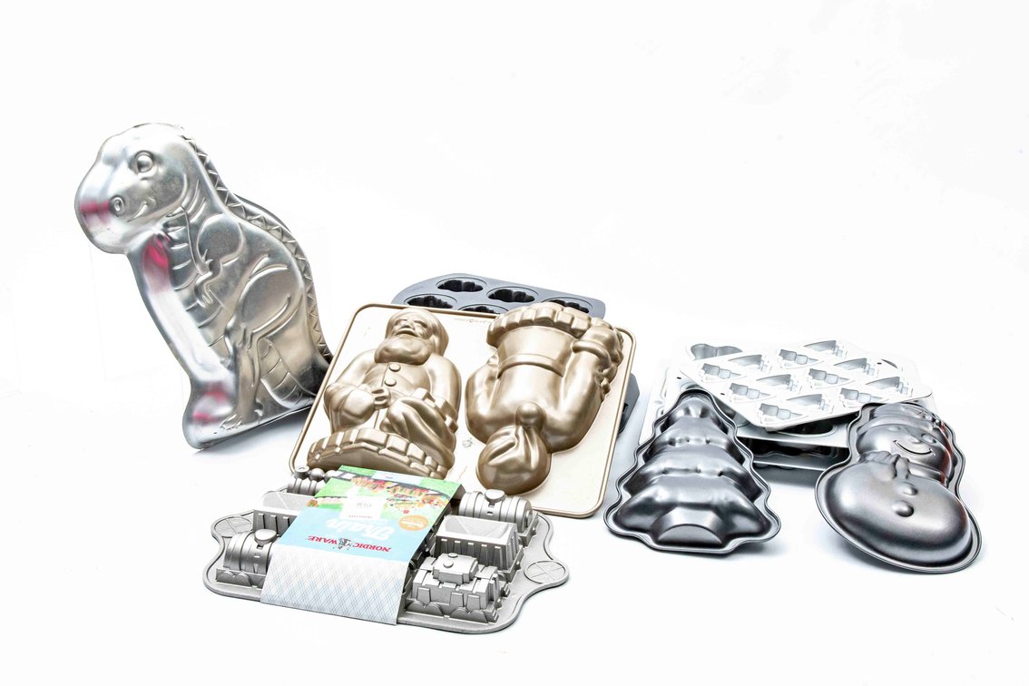 12- Cake Baking Pans- Nordic-Ware, Wilton