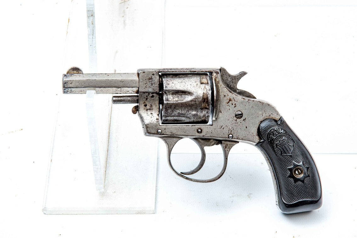 Forehand Arms- .32 Black Powder Revolver