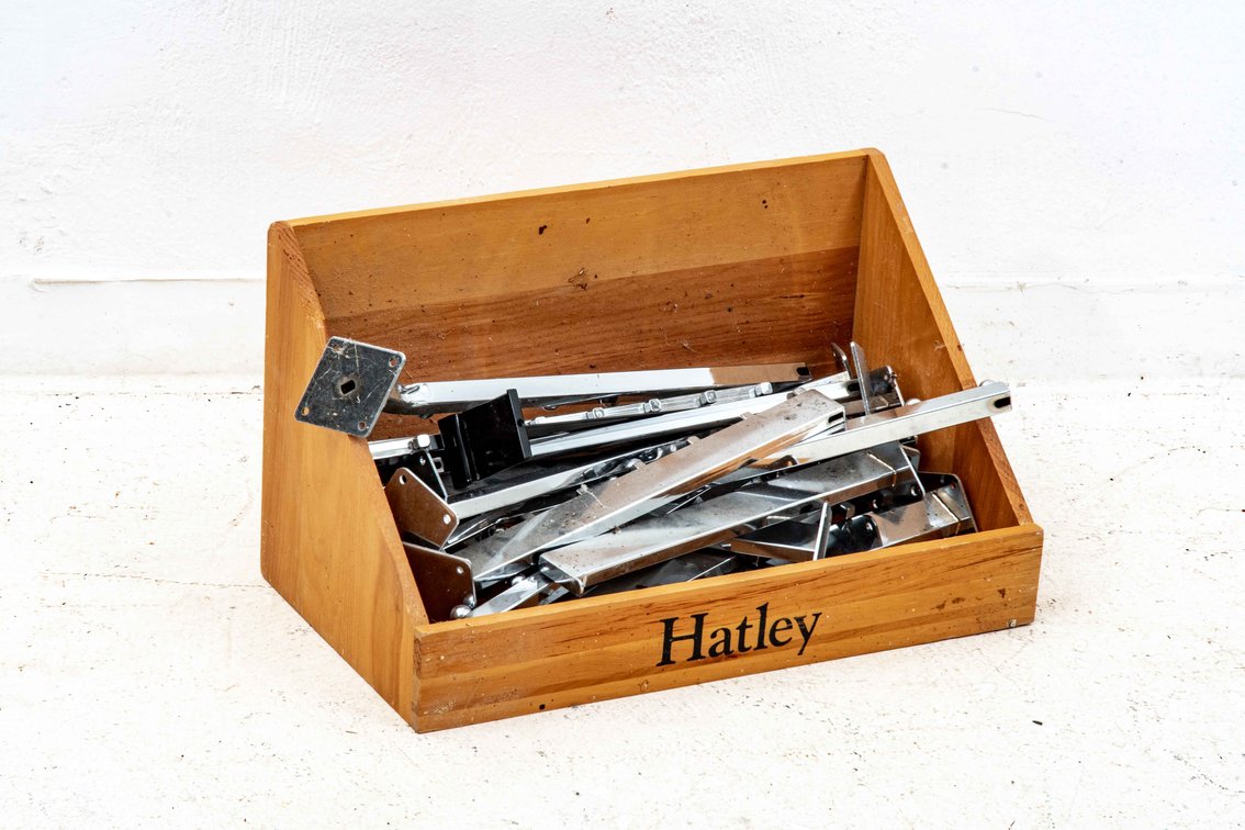 Chrome Waterfall Hangers & Wooden Display