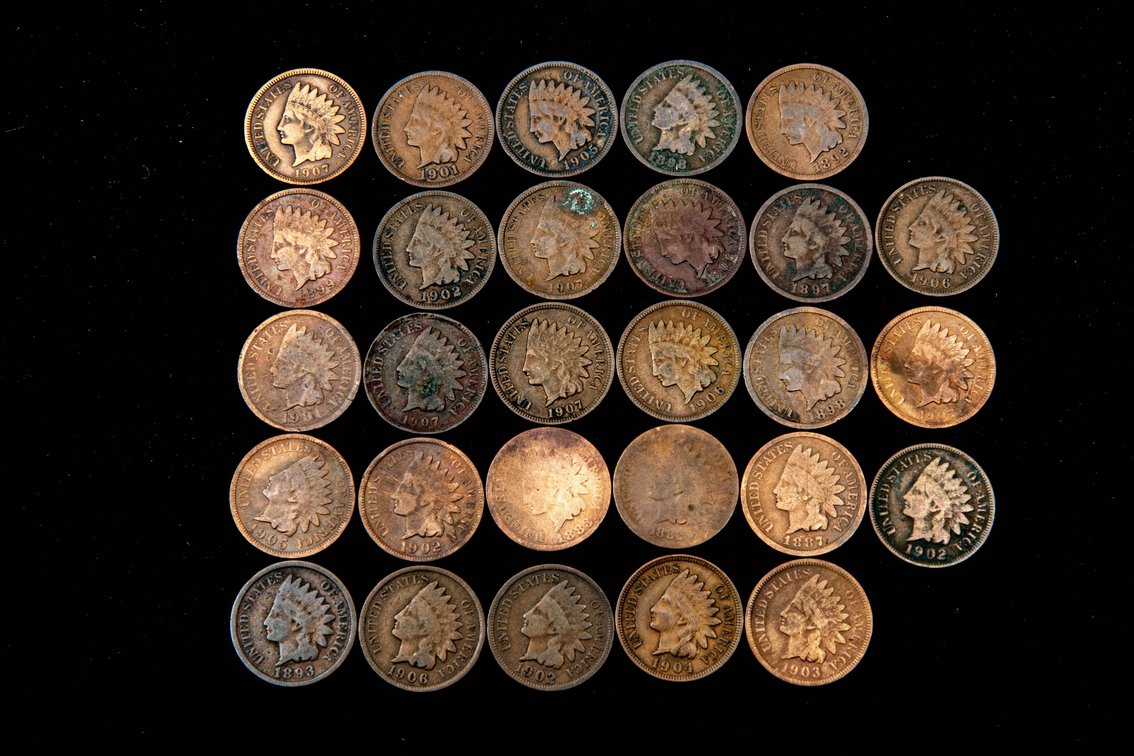 28 Indian Head Pennies