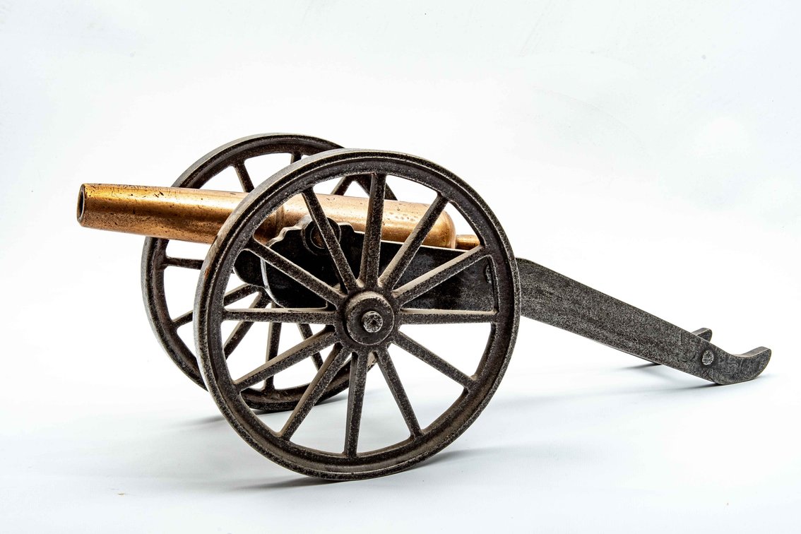 "Signal" Cannon