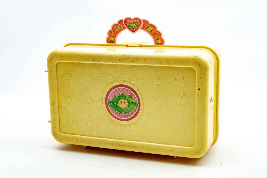Cabbage Patch Kids Love n' Go Travel Kitchen