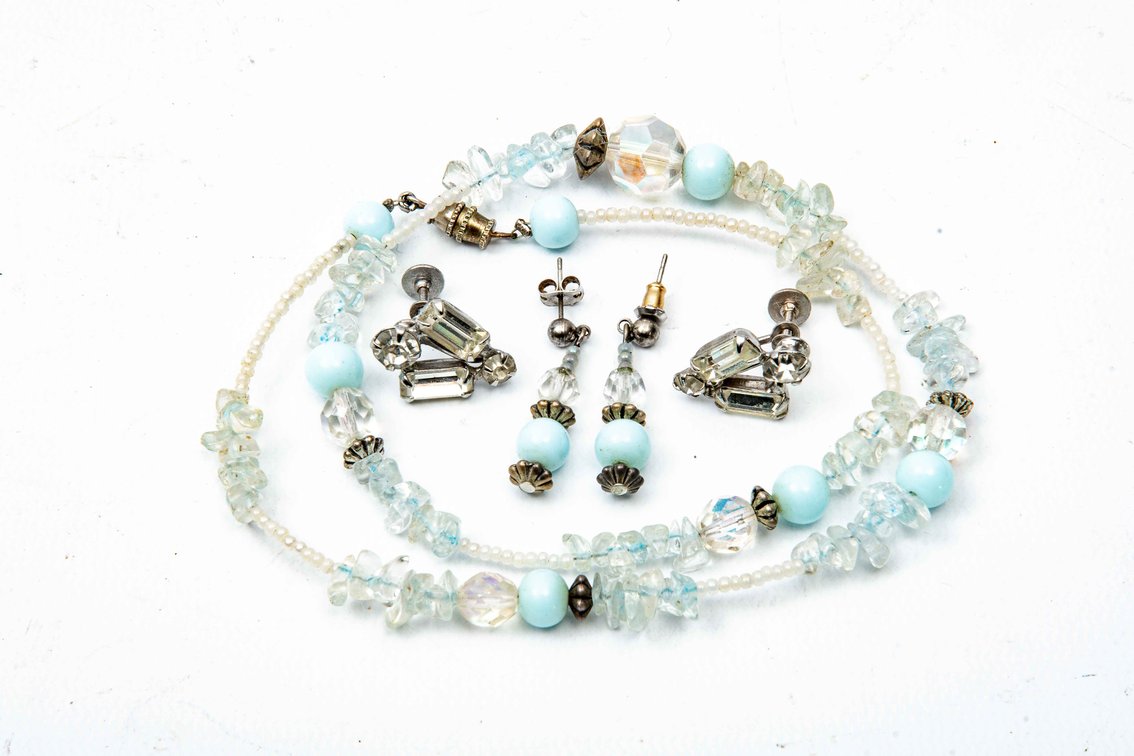 Rhinestone Screw Backs & Aurora Borealis Set